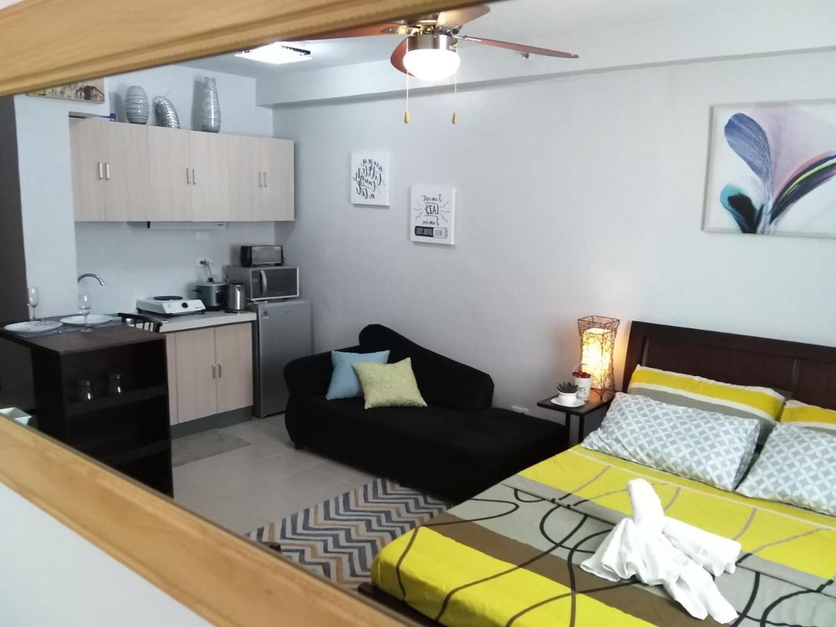 Mak'Z Condo Place Lapu-Lapu City Exterior photo